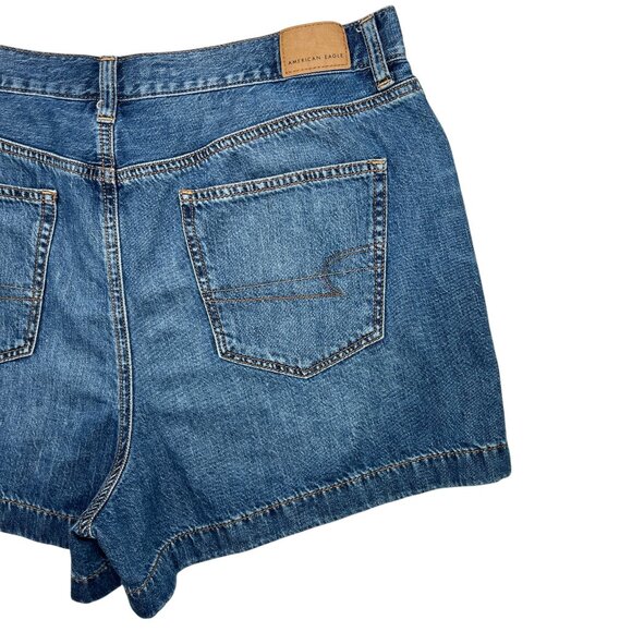 American Eagle Women's Size 16 Blue Denim Mom Shorts - Picture 7 of 13